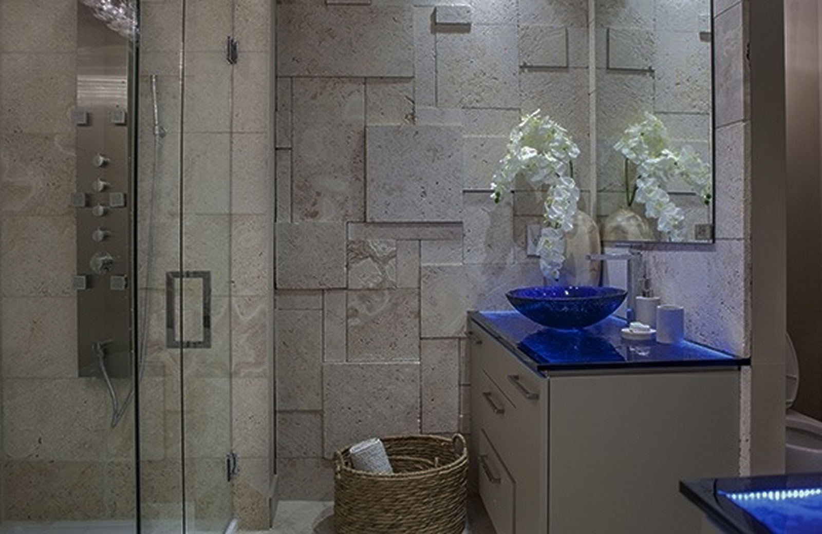 LAS02 Glass Round Vessel Sink Bathroom