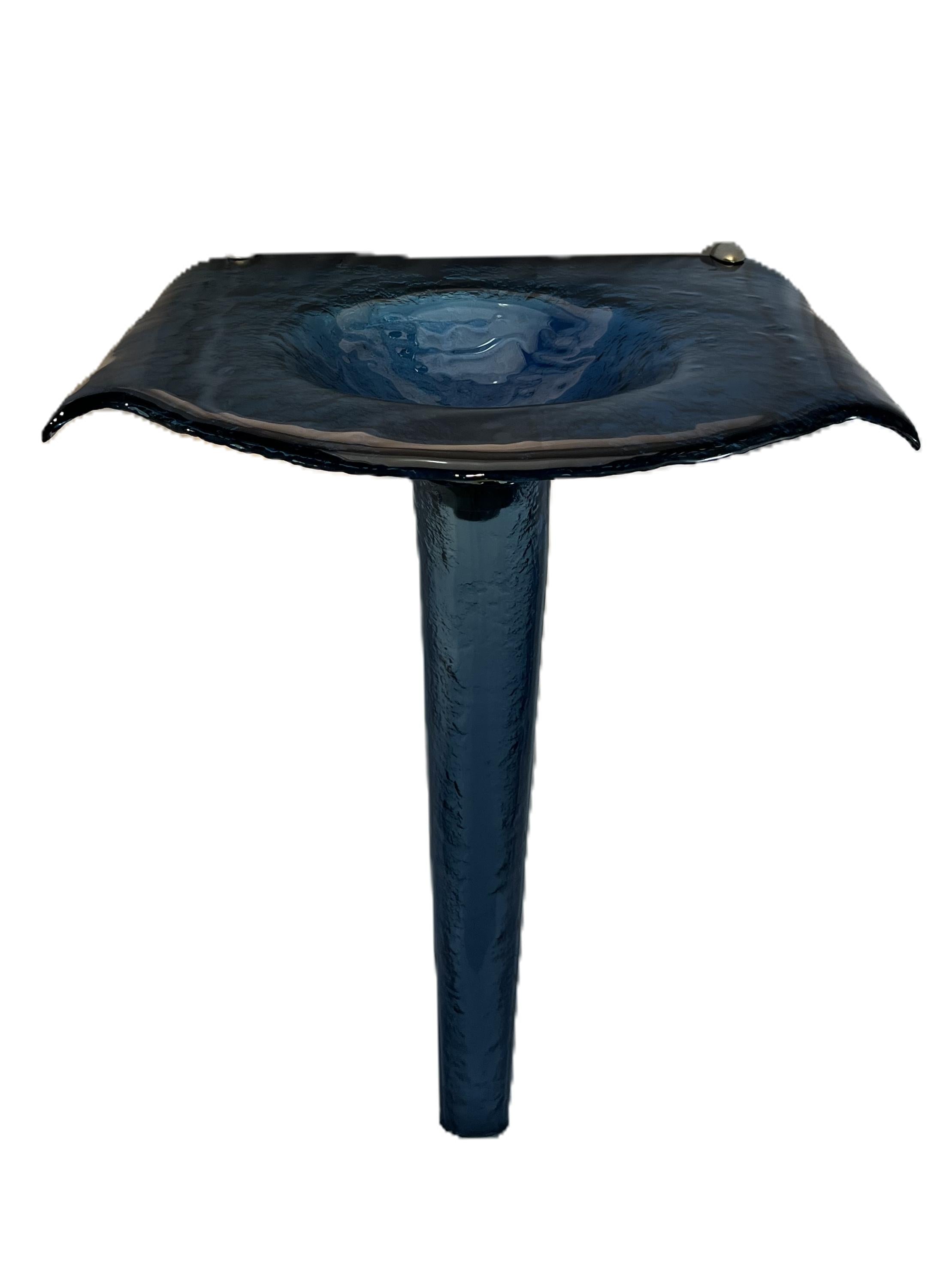 The Venezia II — Fused Multi-Layer Glass Winged Countertop with Integral Round Basin on Sculptural Textured Pedestal (LAS316) VERRE Gallery